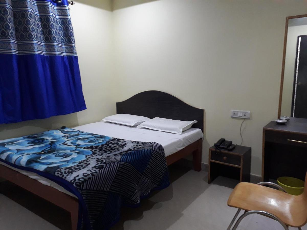 บลูมูนเรสซิเดนซี่ Hotel ไมซอร์ ภายนอก รูปภาพ