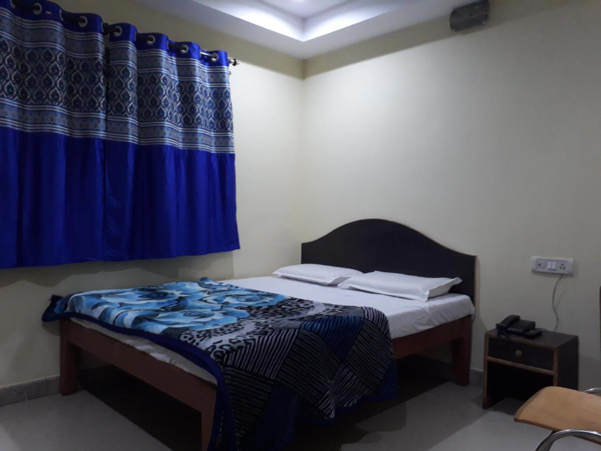 บลูมูนเรสซิเดนซี่ Hotel ไมซอร์ ภายนอก รูปภาพ